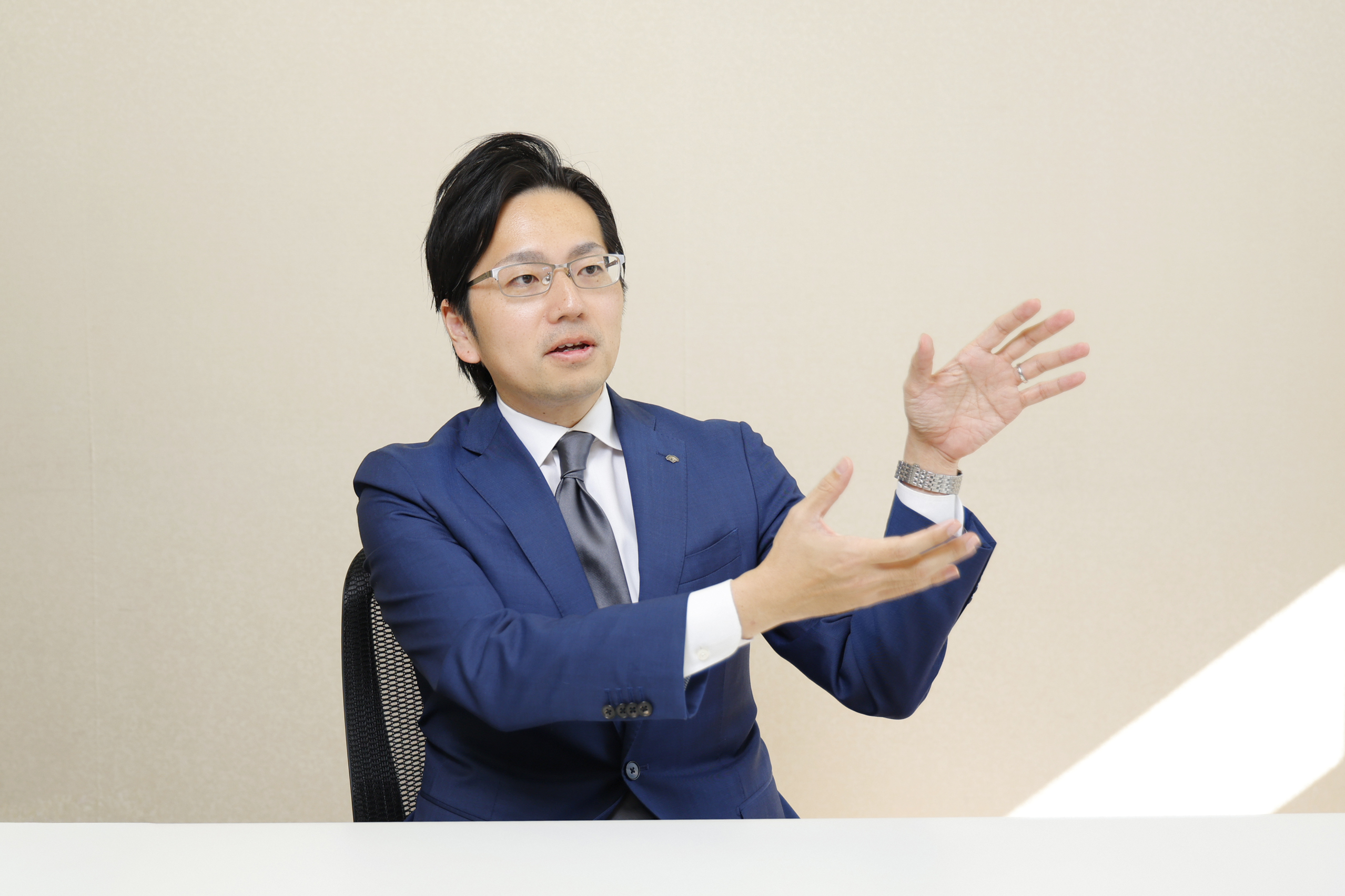 米国で「AI失業」は増えている? 統計から読み解くAI利用率と雇用の関係 野村證券・小清水直和のイメージ